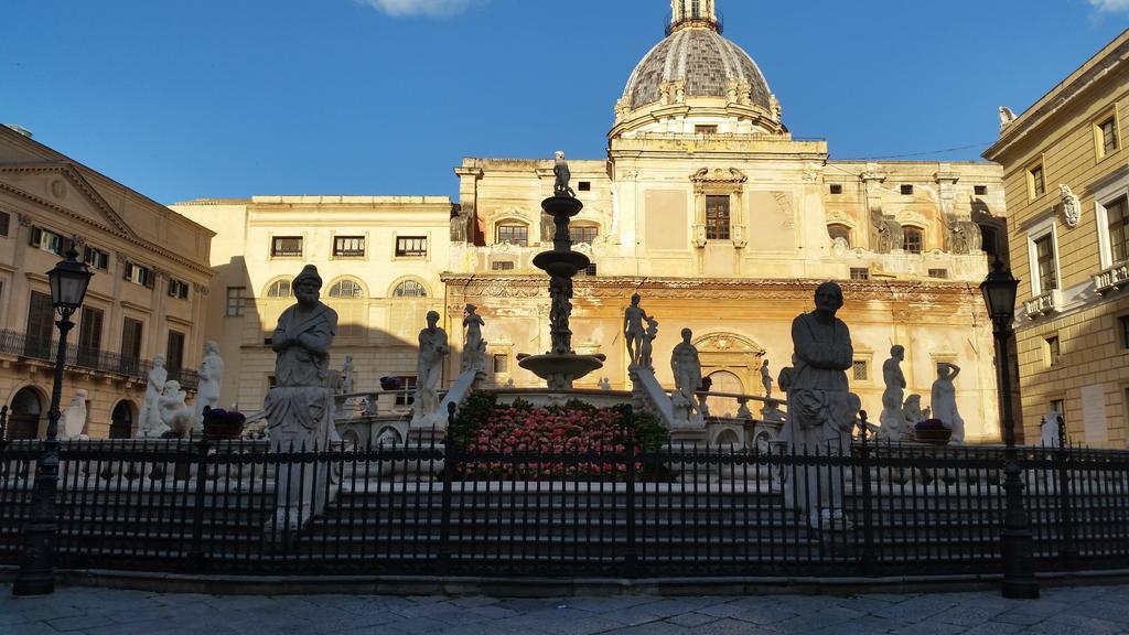 Appartamenti Vittorio Emanuele Palermo Luaran gambar
